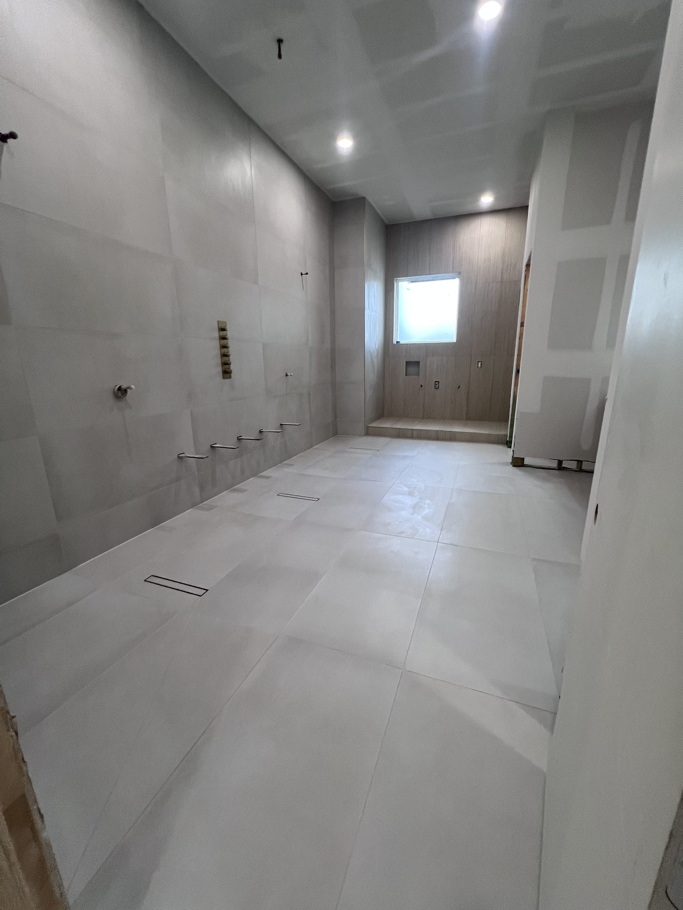 Large Format Floor and Shower New Construction